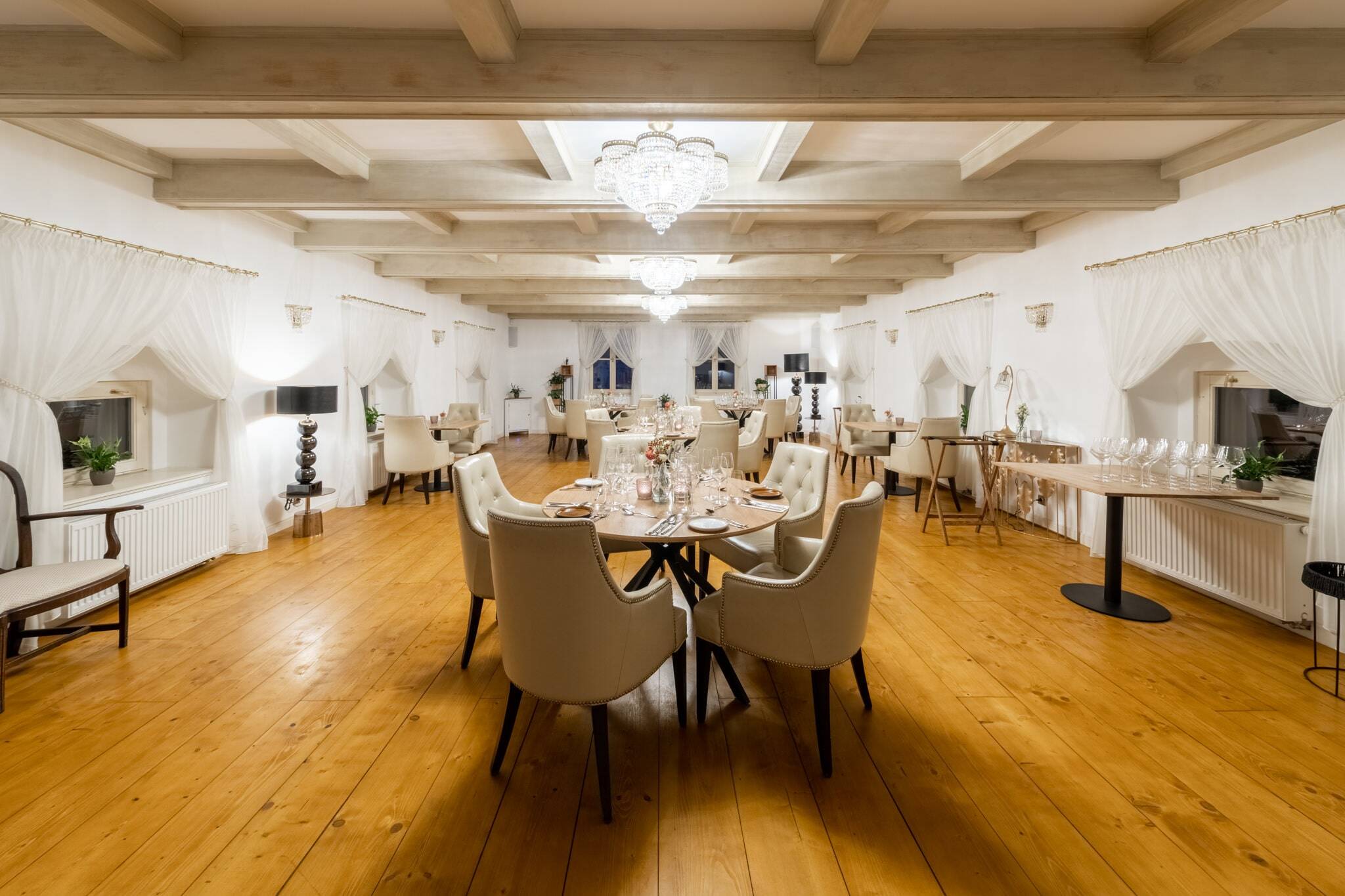 5-course menu with wine pairing - Tasting in the Chateau Trnová Restaurant
