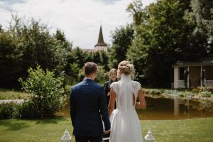 Hochzeit im Schloss - Hochzeit im Schloss Trnová bei Prag